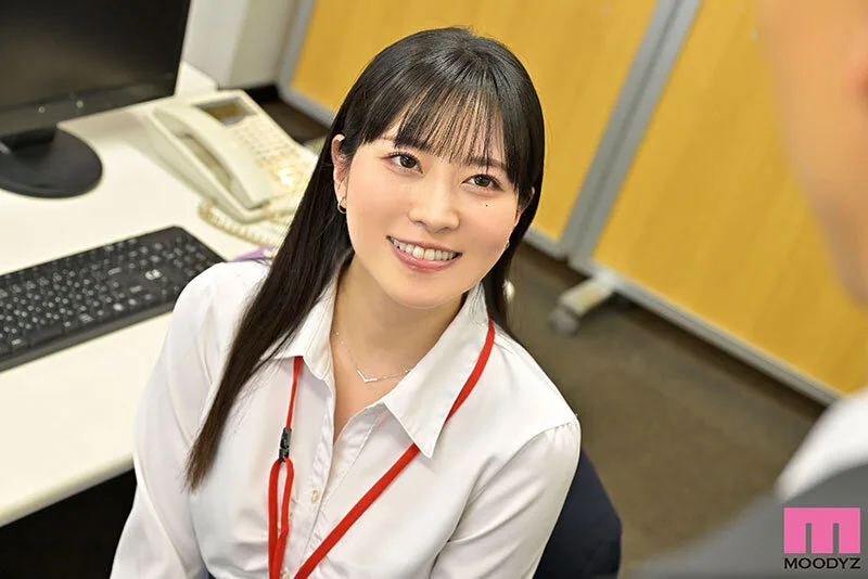 嫌いなセクハラ上司の汚部屋に監禁されたエリート美人総合職 不潔オジち○ぽでアヘイキゴミ部屋キメセクNTR 白岩冬萌 サンプル画像1