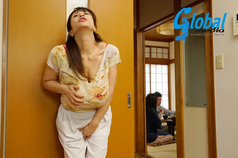 嫁の母と禁断性交 其の六拾七 妻よりもお義母さんの方がいいよ… 夢野まりあ サンプル画像4