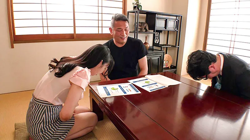 仕事で理不尽なクレームの果てに…カスハラ男に極太巨根を容赦なく何度もぶち込まれ快楽堕ちした妻 藤原真帆 サンプル画像16