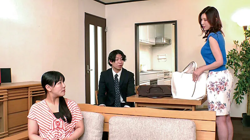 嫁の母親 バカ嫁が浮気して出てったので嫁の母親を呼びつけて抗議したら…「娘がごめんなさい…戻るまで家のこと私が代わりにしますから…」なんて言うもんで嫁の代わりに色々やらせた件 葉月保奈美 サンプル画像11