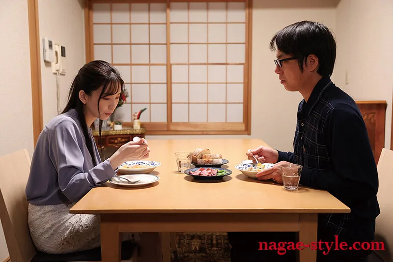 夫以外の男に抱かれる悦び ふしだらで美しい妻の肉体 鈴木真夕 サンプル画像6