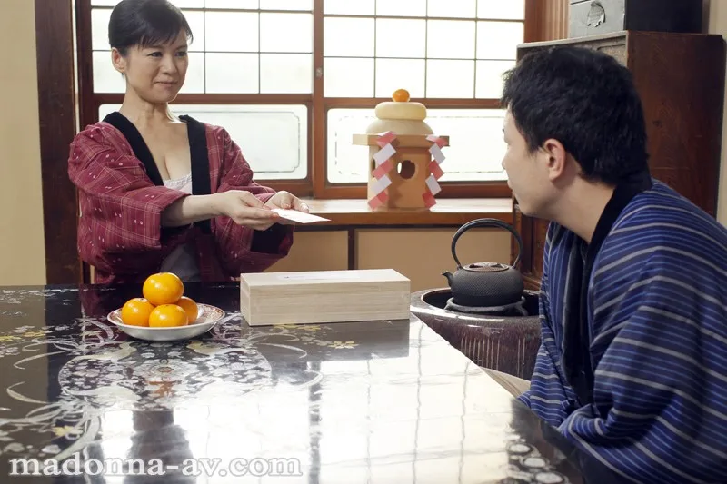 近親相姦 着服母 米崎真理 サンプル画像10