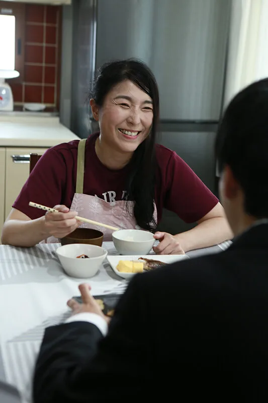 五十路義母 清香の秘めごと～息子のムスコが大きすぎて… 豊崎清香 サンプル画像17