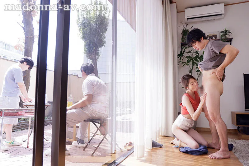 可愛くて、男らしくて、沼り始める私―。 童貞の甥に身も心も溺れる密会情事の日々―。 葵百合香 サンプル画像5