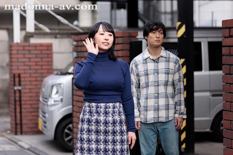 家族皆が巣立った実家で、 母と過ごす近親相姦の日々―。 中島美南 サンプル画像2