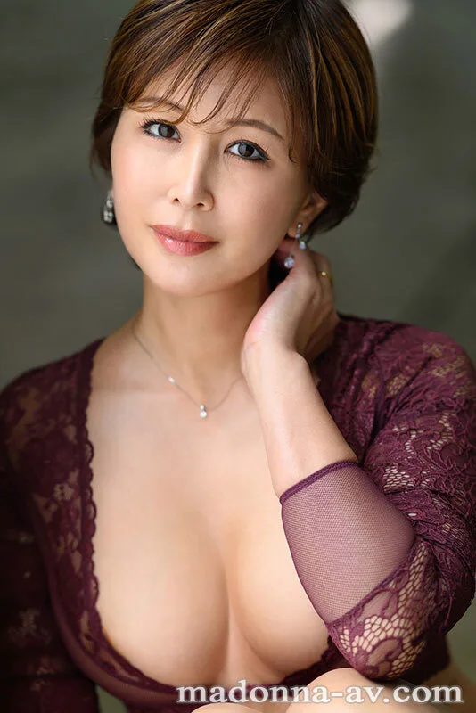 桐岡さつき MONROE 初 BEST ビジュ最強テク最上 レジェンドの濃密エロス8時間14本番 サンプル画像1