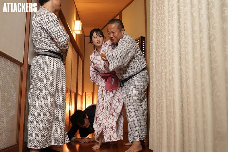 串刺し輪●NTR 同期入社の彼女が出張先の旅館でまわされていた話。 神木彩 サンプル画像7
