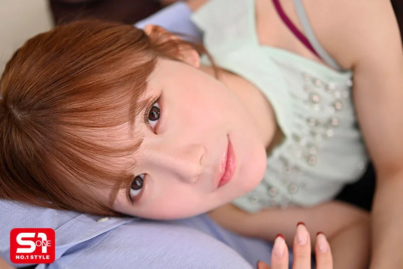 【VR】嫌がるmiru(彼女)を口説いて3Pしたら他人棒で嫉妬するほど宙に浮いて仰け反りオーガズム 悔しい…胸糞悪い…miruを奪われたくない!劣等感を愛でカバーする起死回生いちゃラブSEX サンプル画像2