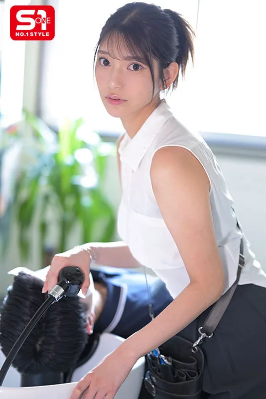 皆が羨む僕のキレカワ彼女が他人棒に堕ちていた…ヘアサロンNTR 倉木華 サンプル画像3