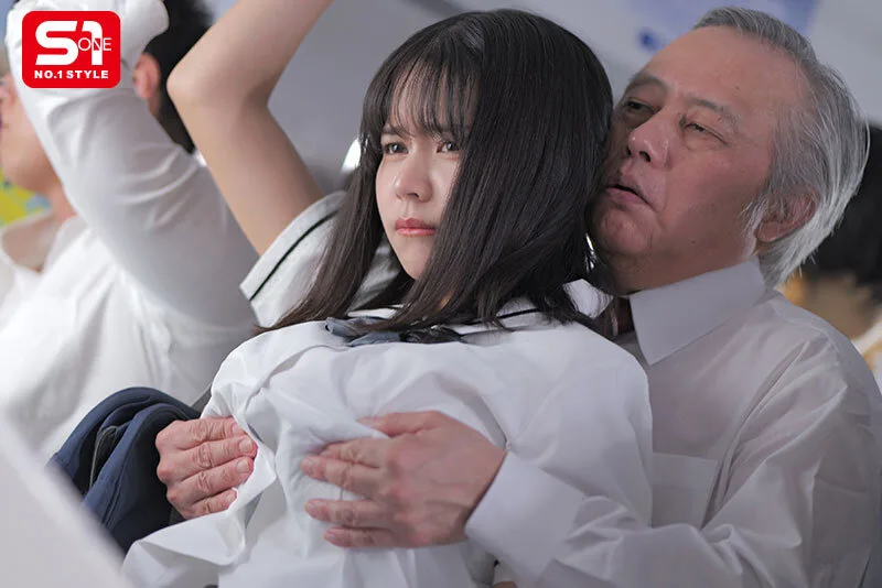 毎朝見かける胸がデッカい女子●生を我慢できずにメチャクチャ痴●してやったら...まさかの性に目覚めてオッパイ揉まれたい体に。 田野憂 サンプル画像2