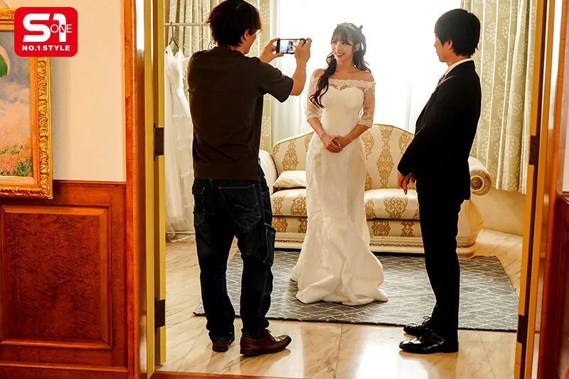 結婚式間近の花嫁、新郎との愛あるSEXよりも男性ウェディングプランナーから無理やり犯●れるほうがま●こビチャ濡れでイキまくる。 七ツ森りり サンプル画像9