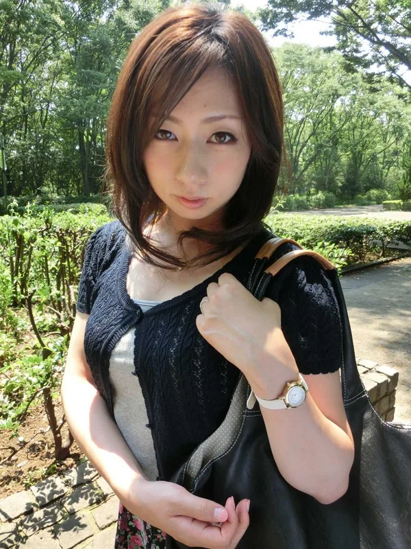 初撮り母乳ママ 朝丘優奈 サンプル画像1