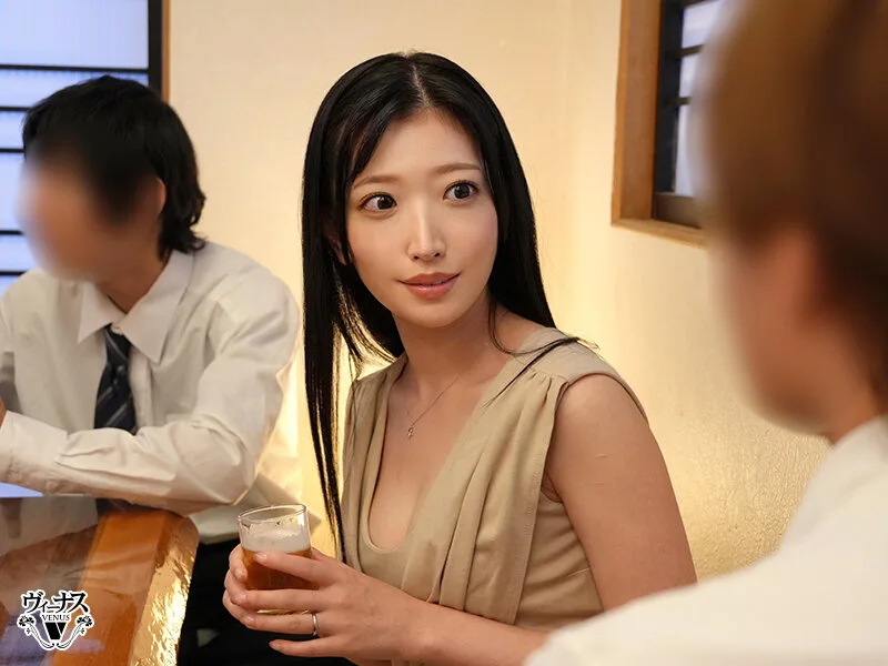 同窓会W不倫セックス 初めて付き合った昔の彼女と十数年ぶりに再会した俺は大人のオンナになって成熟した人妻の肉体に何度もむしゃぶりついた 名取沙雪 サンプル画像3