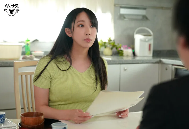 無理やり抱かれたセックスが忘れられなくて浮気の沼に魅せられた人妻 東ふうか サンプル画像3