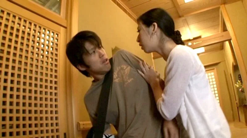 幻母 好きモノ母さんいつでもどこでも中出し交尾 本庄瞳 サンプル画像3