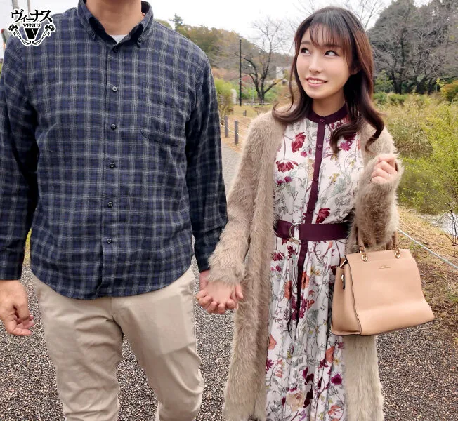 人妻中出し温泉不倫旅~夫に内緒でハメまくりの一泊二日、背徳SEXドキュメント~ 花里アカリ サンプル画像4